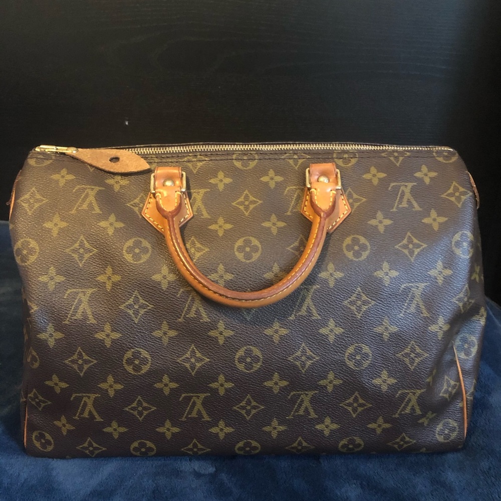 SOLD!!! ❌Louis Vuitton Speedy 35